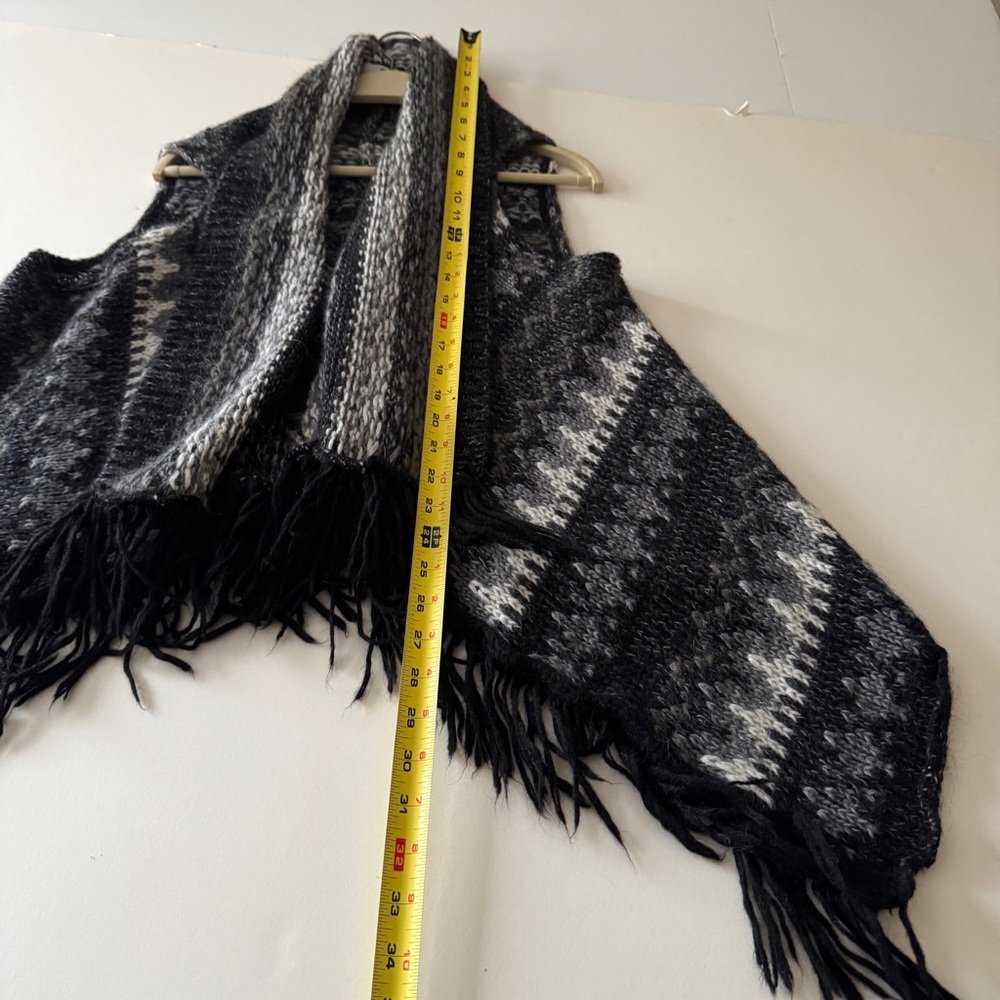 Berretti Poncho Sweater Fringe Hem Italian Mohair Wool Open Front One Size Boho - Picture 4 of 8